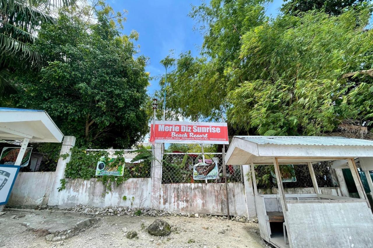 Oyo 899 Merie Diz Sunrise Beach Resort Oslob Eksteriør bilde